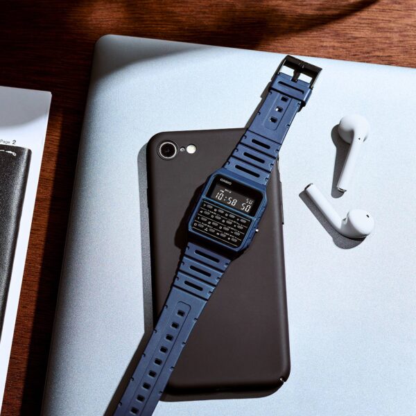 Reloj Casio CA-53WF-2B | Digital Retro con Calculadora y Correa Azul - Imagen 4